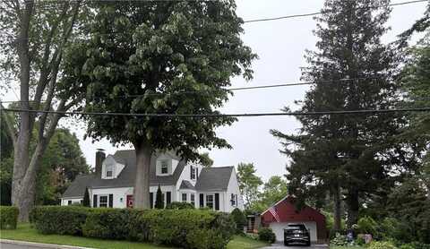 91 Sunset Avenue, Providence, RI 02909