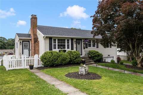 12 Hidden Valley Lane, Lincoln, RI 02865
