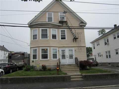 88 Darlingdale Avenue, Pawtucket, RI 02861