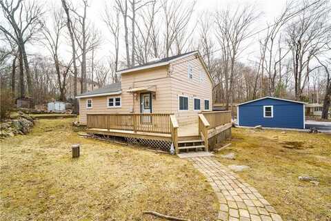 281 Richardson Road, Coventry, RI 02816