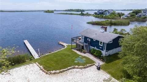 26 Gull Road, South Kingstown, RI 02879