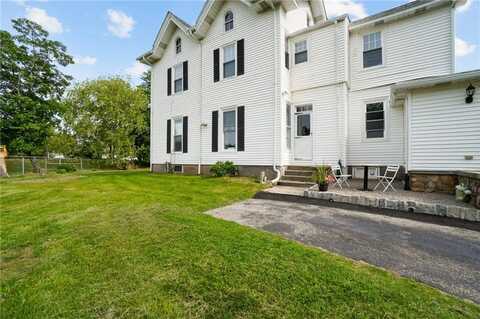8 Family Lane, Westerly, RI 02891