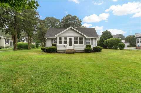 86 Winnapaug Road, Westerly, RI 02891