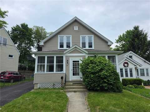 94 Huntington Avenue, Woonsocket, RI 02895