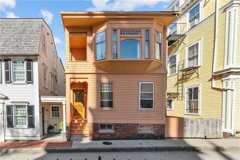 48 Church Street, Newport, RI 02840