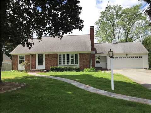 33 Red Gate Road, Cumberland, RI 02864