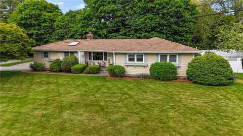 2 Westview Drive, Westerly, RI 02891
