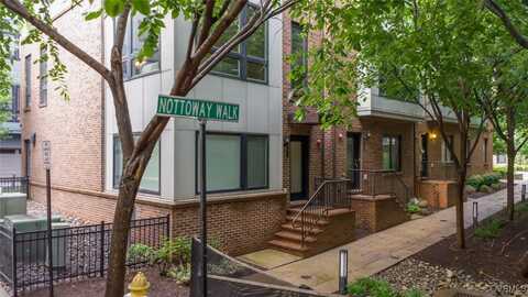 447 Nottoway Walk, Alexandria, VA 22304