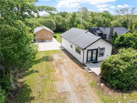 882 Point Judith Road, Narragansett, RI 02882