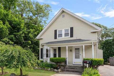 32 North Clarendon Street, Cranston, RI 02910