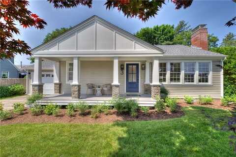 3 Tyler Point Road, Barrington, RI 02806