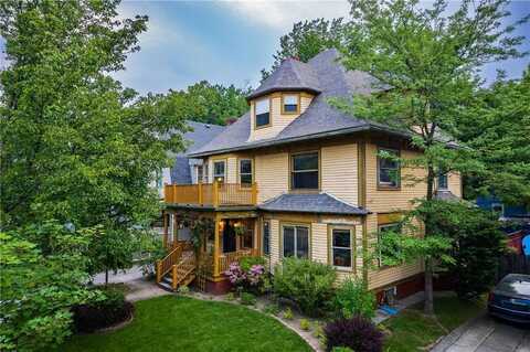 203 Lexington Avenue, Providence, RI 02907