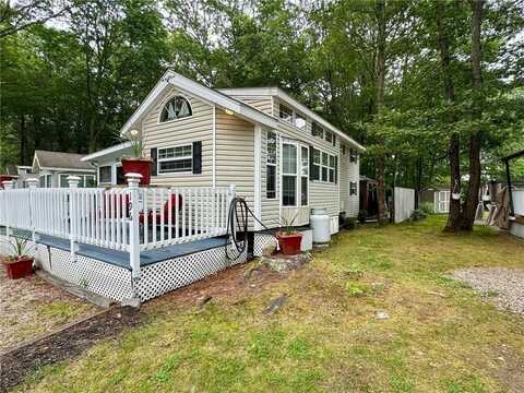 118 Dunns Corner Road, Westerly, RI 02891