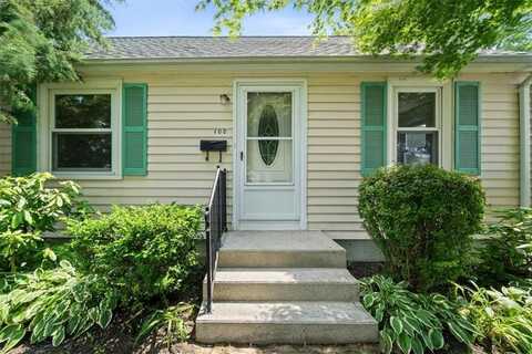 100 Betsey Williams Drive, Warwick, RI 02889
