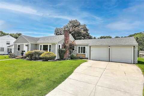 23 Robert Circle, Cranston, RI 02905