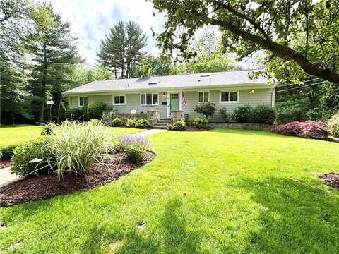 35 Westchester Way, Warwick, RI 02886