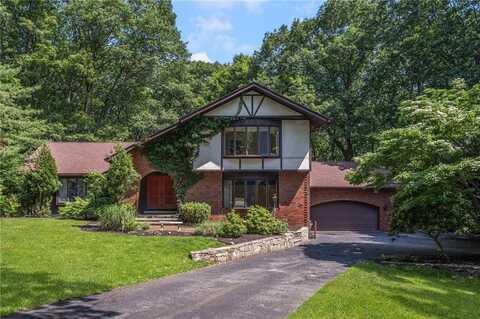 9 Beacon Hill Drive, Warwick, RI 02886