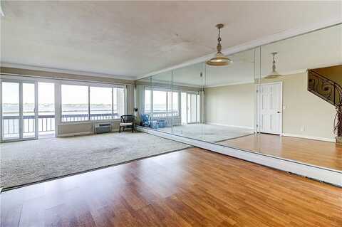 400 Narragansett Parkway, Warwick, RI 02888