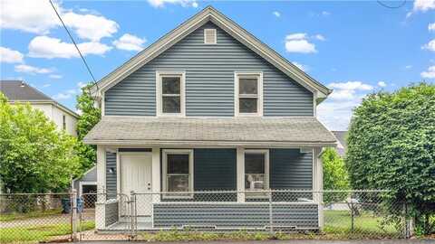 63 Prospect Street, Lincoln, RI 02838
