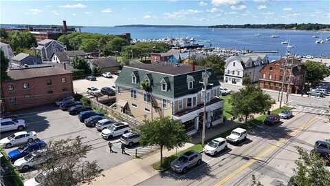 18 State Street, Bristol, RI 02809