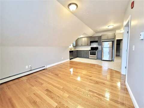525 Charles Street, Providence, RI 02904