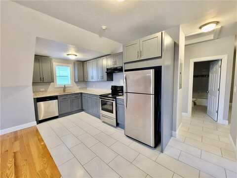 525 Charles Street, Providence, RI 02904