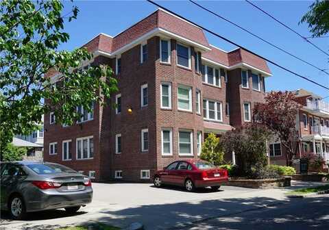 132 Elton Street, Providence, RI 02906