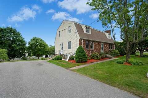 73 Vineyard Avenue, Cumberland, RI 02864