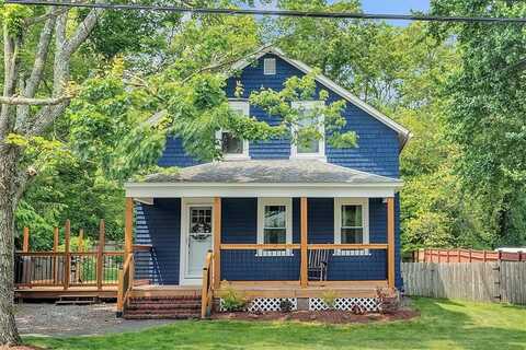 15 Boyd Avenue, East Providence, RI 02914