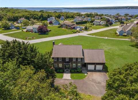 121 King Charles Drive, Portsmouth, RI 02871