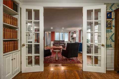 2 Cherry Lane, Bristol, RI 02809