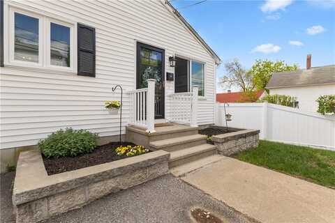 36 Ophelia Street, Providence, RI 02909