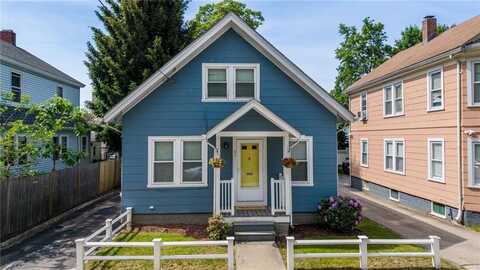 91 Garfield Avenue, Providence, RI 02908