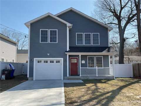 11 Lynn Avenue, East Providence, RI 02916