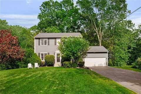 84 Country Hill Lane, North Kingstown, RI 02852