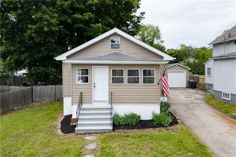 12 BROAD Street, Coventry, RI 02816