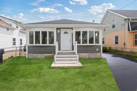 34 Stowe Avenue, East Providence, RI 02915