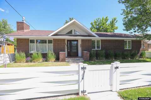 422 W Fetterman Street, Buffalo, WY 82834