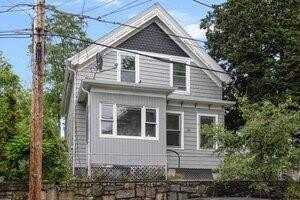25 Tecumseh Street, Providence, RI 02906