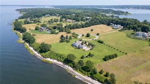 33 Courageous Circle, Bristol, RI 02809