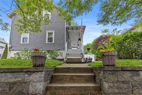 229 Roger Williams Avenue, East Providence, RI 02916