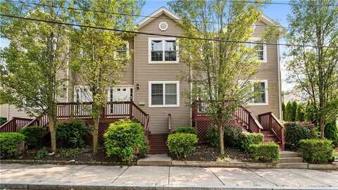 26 Grafton Street, Providence, RI 02904