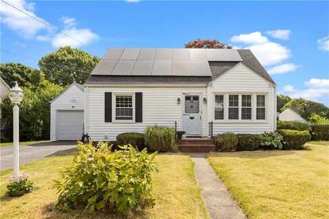 92 Lewis Avenue, Somerset, MA 02726
