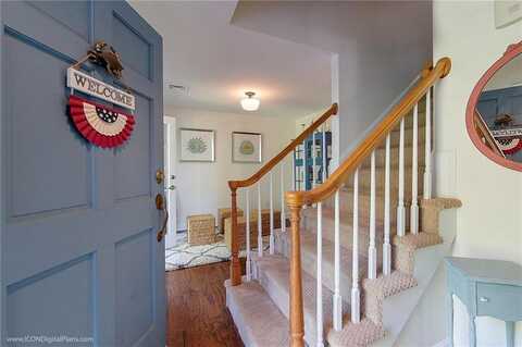 521 Corey Lane, Middletown, RI 02842