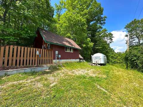 3863 Crockett's Cove Rd., Wytheville, VA 24382