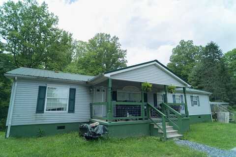 3195 Osborne Mountain Road, Raven, VA 24639