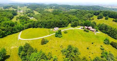 974 Huckleberry Rd, Crockett, VA 24323