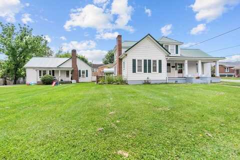 307/309 Calhoun Street, Galax, VA 24333