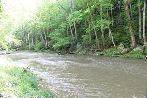 1 & 2 Greenbriar Road, Hillsville, VA 24343
