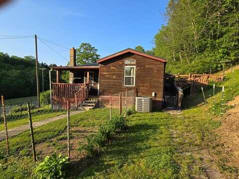 3075 Cove Road, Wytheville, VA 24382